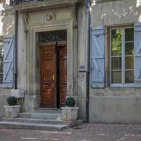 Le 37 Malaucene Bed & Breakfast Exterior photo