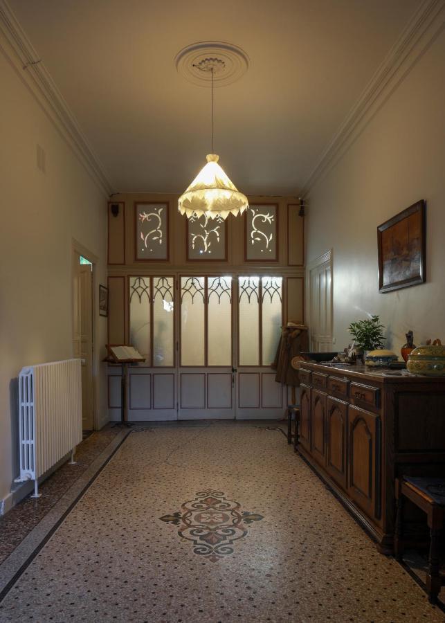 Le 37 Malaucene Bed & Breakfast Exterior photo