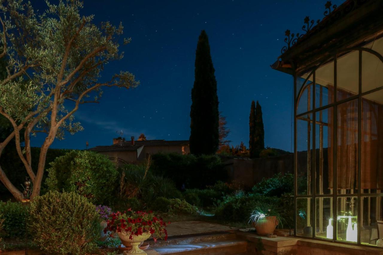 Le 37 Malaucene Bed & Breakfast Exterior photo